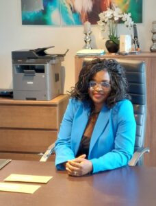Maître Marie MBONG KOUOH Avocat Schaerbeek