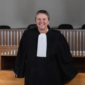 Maître Emmanuelle ATTOUT Avocat Fontaine-L'evêque
