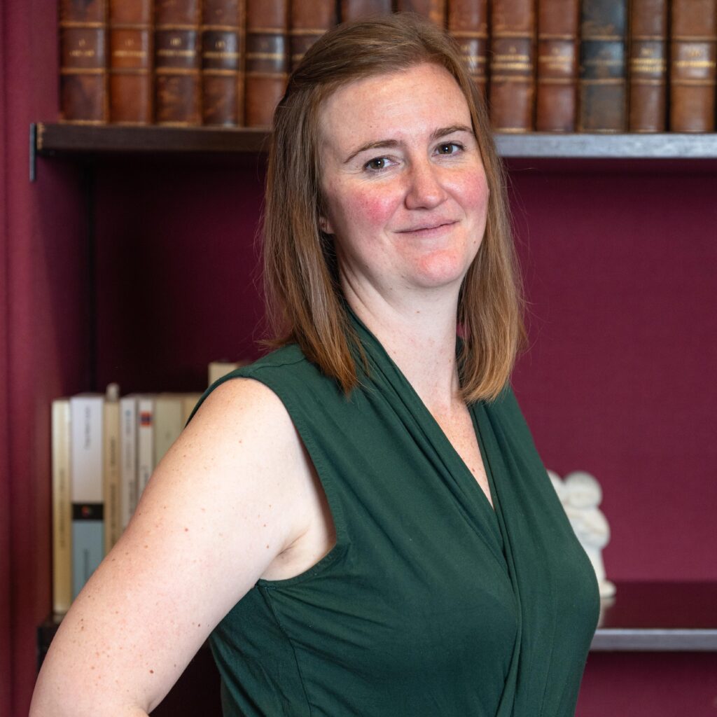 Maitre Maître caroline KICQ Avocat Tournai